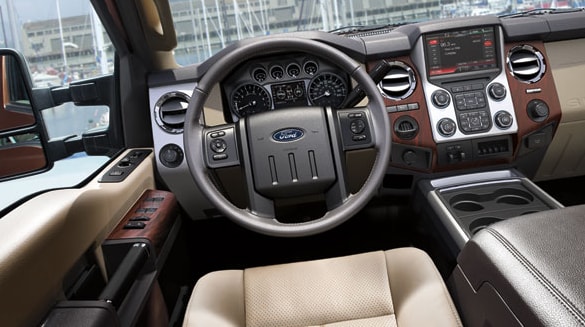 2013 Ford F-350 Lariat Diesel Exterior Dashboard.png
